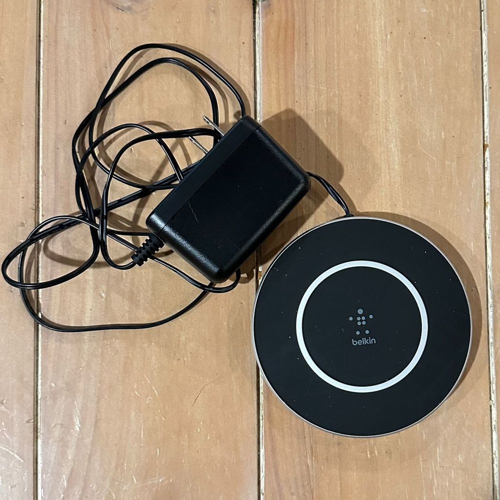 Belkin Boost Up 15W Wireless Charging Pad Black for Samsung, LG, Sony